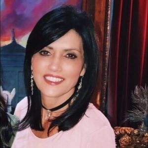 Meet your Posher, Posh